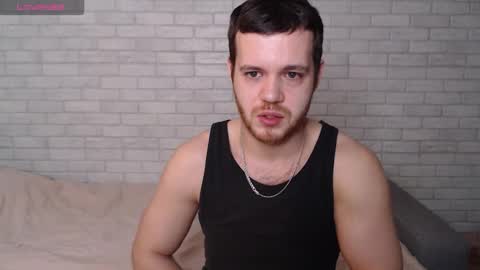 Snapshot of electric_smile chatting on 23, 12, 2025 Alex online show from 23, 12, 2025