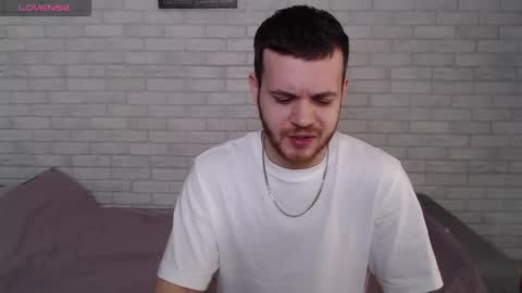 Snapshot of electric_smile chatting on 12, 3, 2026 Alex online show from 12, 3, 2026