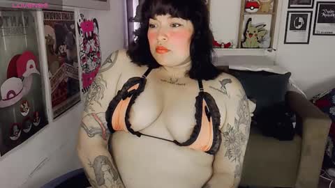 Snapshot of electricsapphire chatting on 18, 10, 2025 Alejandra online show from 18, 10, 2025