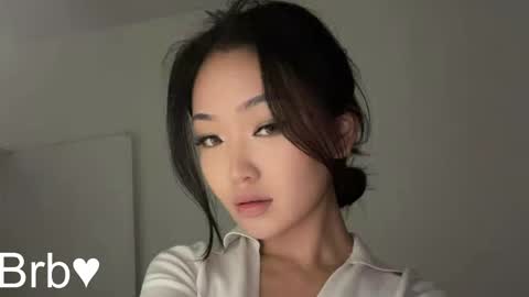 Snapshot of elegant_vibes chatting on 16, 5, 2026 Jess online show from 16, 5, 2026