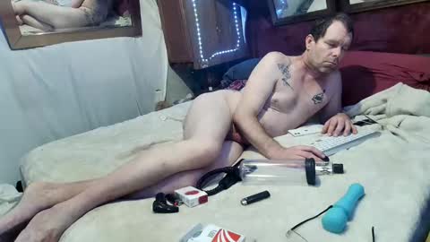 Snapshot of elegantdeviance69 chatting on 31, 1, 2025 ElegantDeviance69 online show from 31, 1, 2025