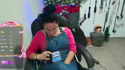 Snapshot of elektra_32 chatting on 23, 6, 2026 elektra online show from 23, 6, 2026
