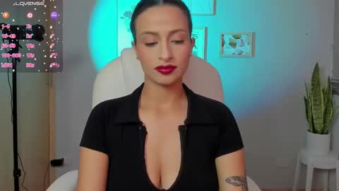 Elena online show from 6, 3, 2025