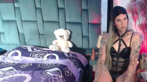 Elena Valmont online show from 13, 2, 2026