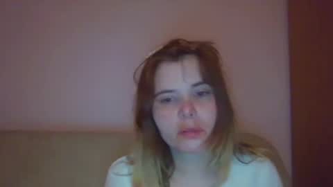 Elena online show from 6, 11, 2025