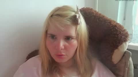 Elena online show from 3, 6, 2026