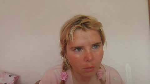 Elena online show from 16, 6, 2026