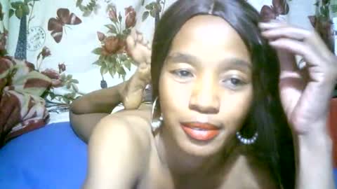 elenah013 online show from 10, 10, 2025