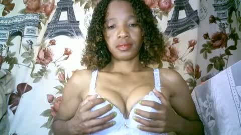 elenah013 online show from 6, 1, 2026