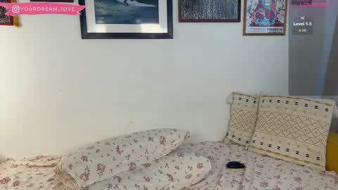 Snapshot of elenalooove chatting on 2, 2, 2026 Elena insta yourdream 1ove online show from 2, 2, 2026