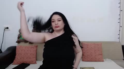 Snapshot of elenatroyy chatting on 8, 2, 2025 ElenaTroyy online show from 8, 2, 2025