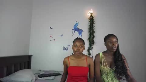 Snapshot of eleniedoll chatting on 18, 2, 2026 eleniedoll online show from 18, 2, 2026