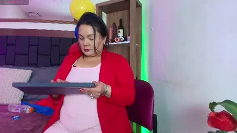 elenna_boobs_ online show from 14, 7, 2026