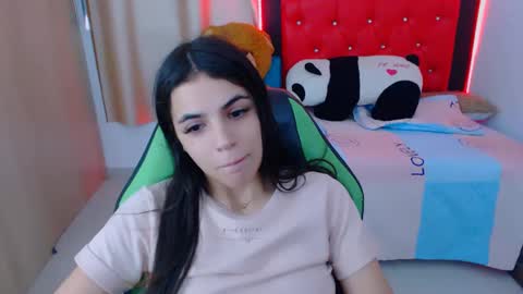 agnes online show from 25, 1, 2025