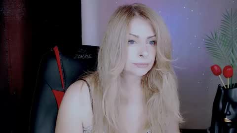 Elli online show from 12, 10, 2025