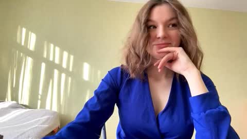 Mila online show from 26, 2, 2026