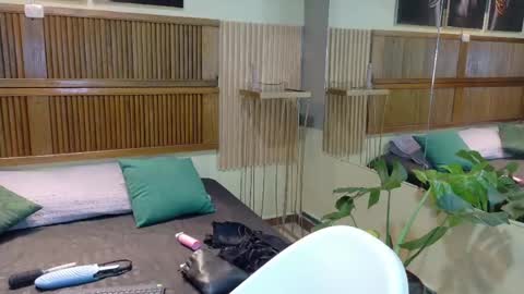 eli666uwu online show from 25, 4, 2026