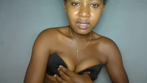 elia011 online show from 11, 1, 2025