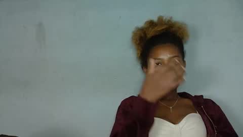 elia011 online show from 7, 2, 2025