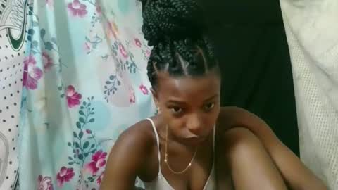 elia011 online show from 13, 2, 2026