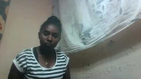 Snapshot of eliannee chatting on 4, 12, 2025 eliannee online show from 4, 12, 2025