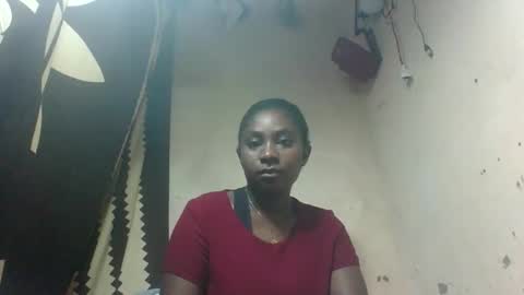 Snapshot of eliannee chatting on 6, 1, 2026 eliannee online show from 6, 1, 2026