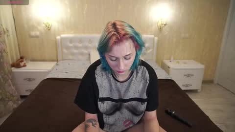 Snapshot of eliarose chatting on 5, 10, 2025 Luna online show from 5, 10, 2025