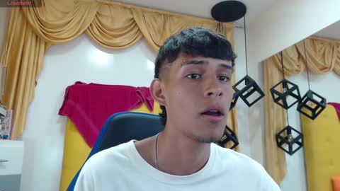 E L I A S online show from 4, 3, 2025