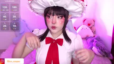 Snapshot of elicecooper chatting on 6, 10, 2025 Elice Cooper new account online show from 6, 10, 2025