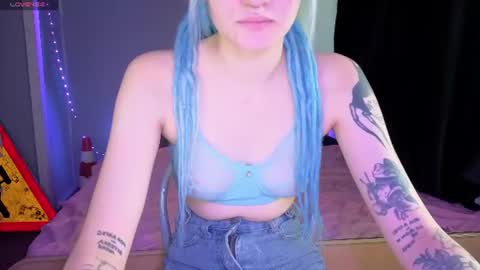 elieiza_xo online show from 16, 7, 2026