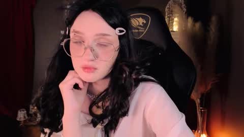 Snapshot of eliejay chatting on 16, 9, 2025 Ellie online show from 16, 9, 2025