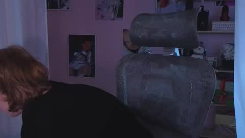 Snapshot of eliejay chatting on 3, 12, 2025 Ellie online show from 3, 12, 2025