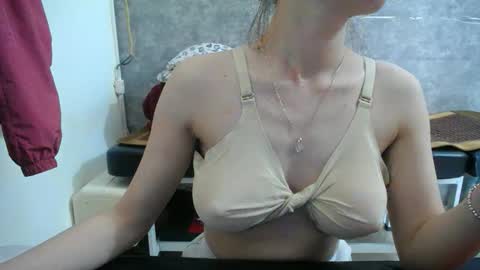 eliesweet9x online show from 7, 5, 2026