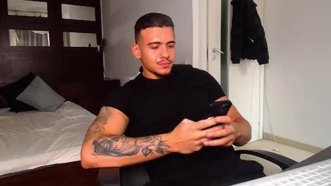 ElijahThorne online show from 5, 3, 2026