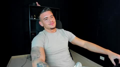 ElijahThorne online show from 15, 4, 2026