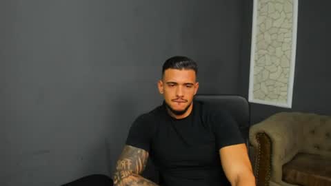ElijahThorne online show from 15, 7, 2026