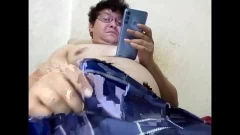 Snapshot of elimposstor chatting on 6, 10, 2025 elimposstor online show from 6, 10, 2025