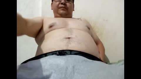 Snapshot of elimposstor chatting on 1, 11, 2025 elimposstor online show from 1, 11, 2025