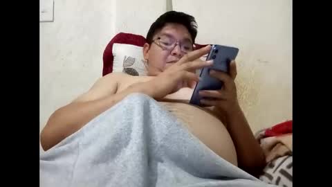 Snapshot of elimposstor chatting on 11, 11, 2025 elimposstor online show from 11, 11, 2025