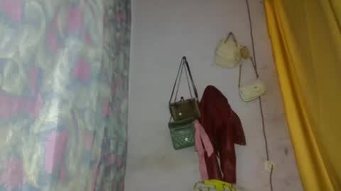 elina981 online show from 25, 4, 2026