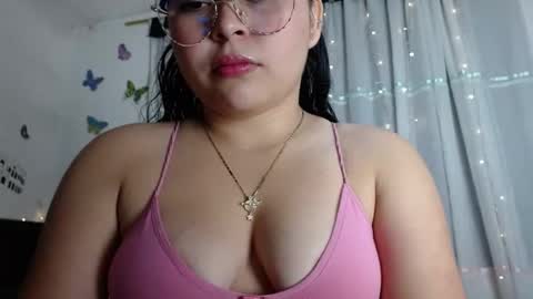 Snapshot of elinaax chatting on 6, 11, 2025 Elina online show from 6, 11, 2025