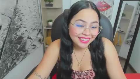 Snapshot of elinaax chatting on 13, 11, 2025 Elina online show from 13, 11, 2025