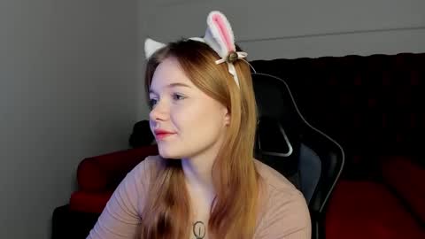 elinavale online show from 20, 4, 2026