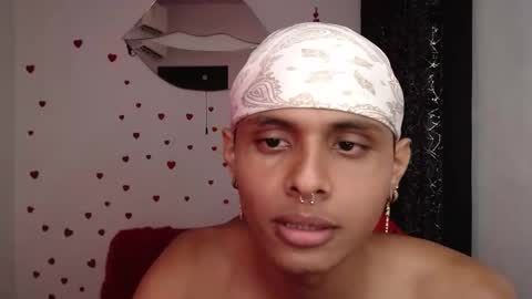 Snapshot of elio_fox chatting on 21, 3, 2026 elio_fox online show from 21, 3, 2026