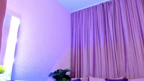 Elizabeth online show from 30, 1, 2025