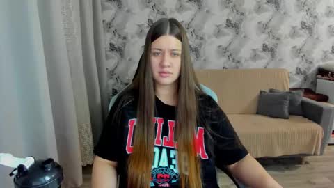 Aletta Oushen online show from 7, 10, 2025