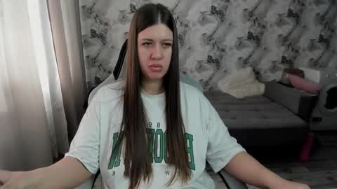 Aletta Oushen online show from 19, 3, 2026