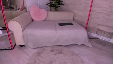elisabeth_jason online show from 17, 7, 2026