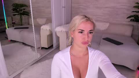 elisabeth_jason online show from 4, 8, 2026