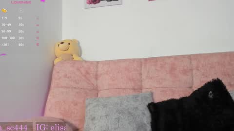 Snapshot of elisabeth_secret chatting on 9, 9, 2025 online show from 9, 9, 2025